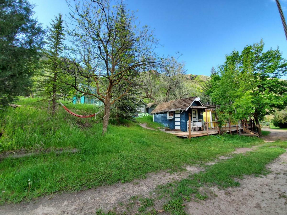Bristol Cabins Lava Hot Springs Exterior photo