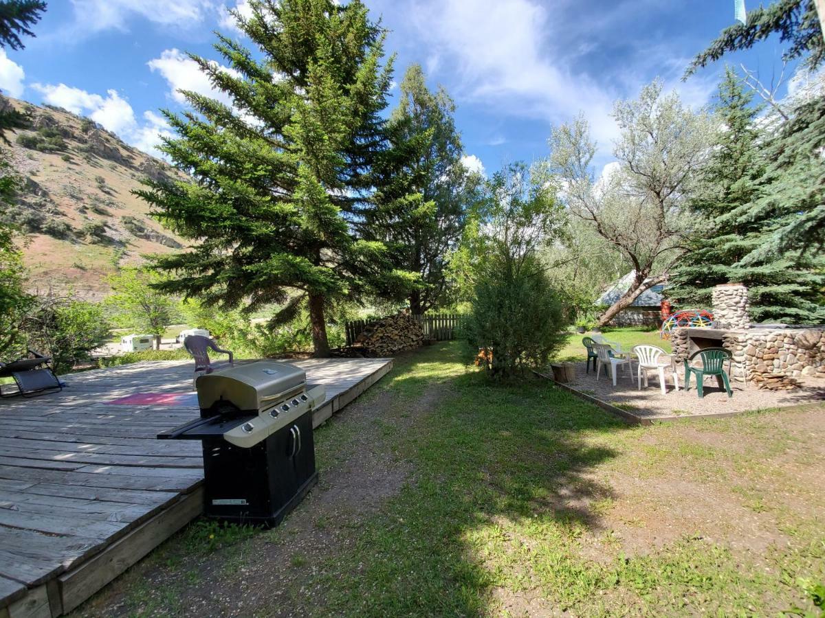 Bristol Cabins Lava Hot Springs Exterior photo