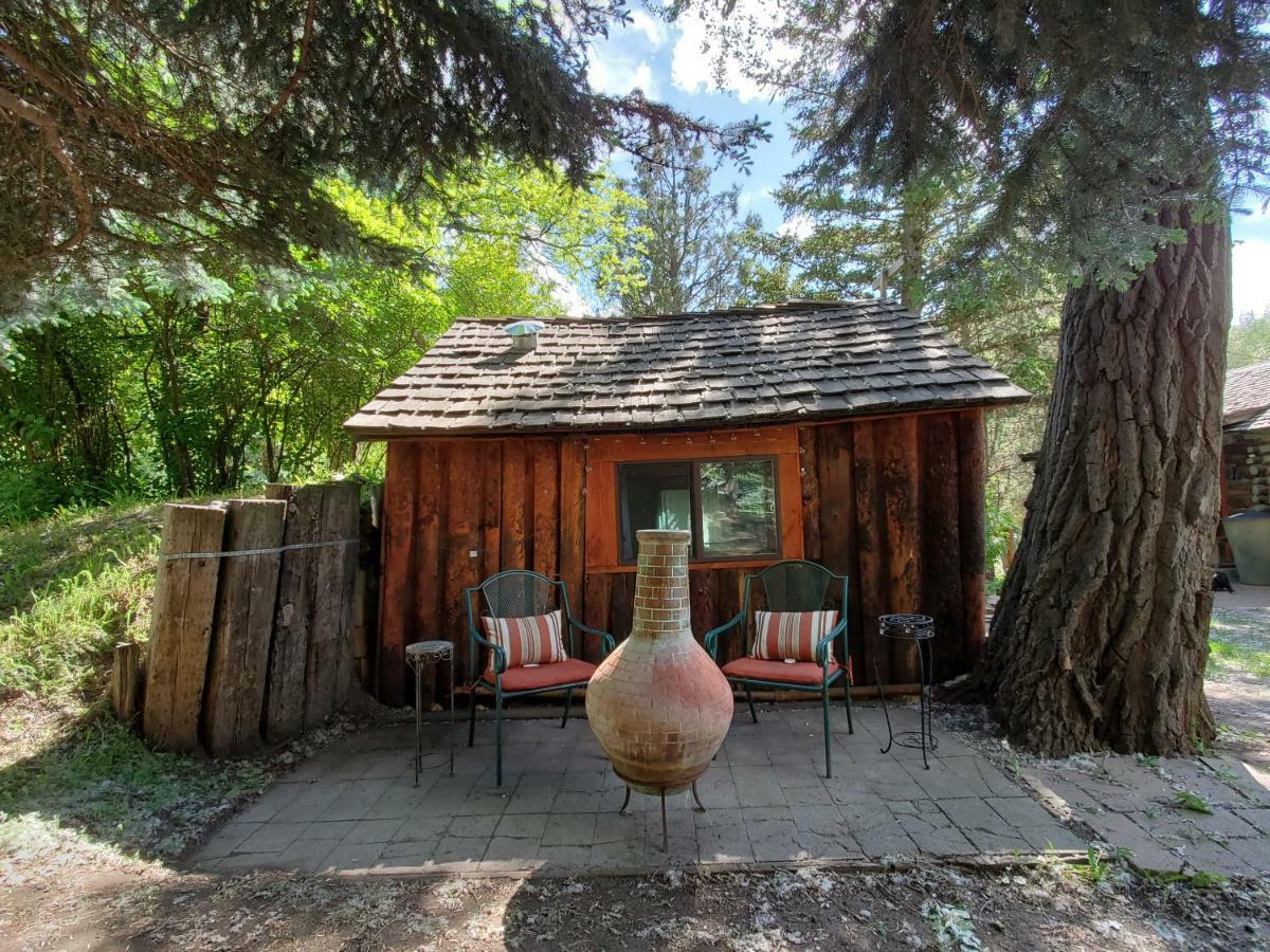 Bristol Cabins Lava Hot Springs Exterior photo